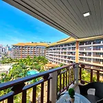 Royal Hill And Spa Condotel