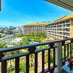 Royal Hill And Spa Condotel