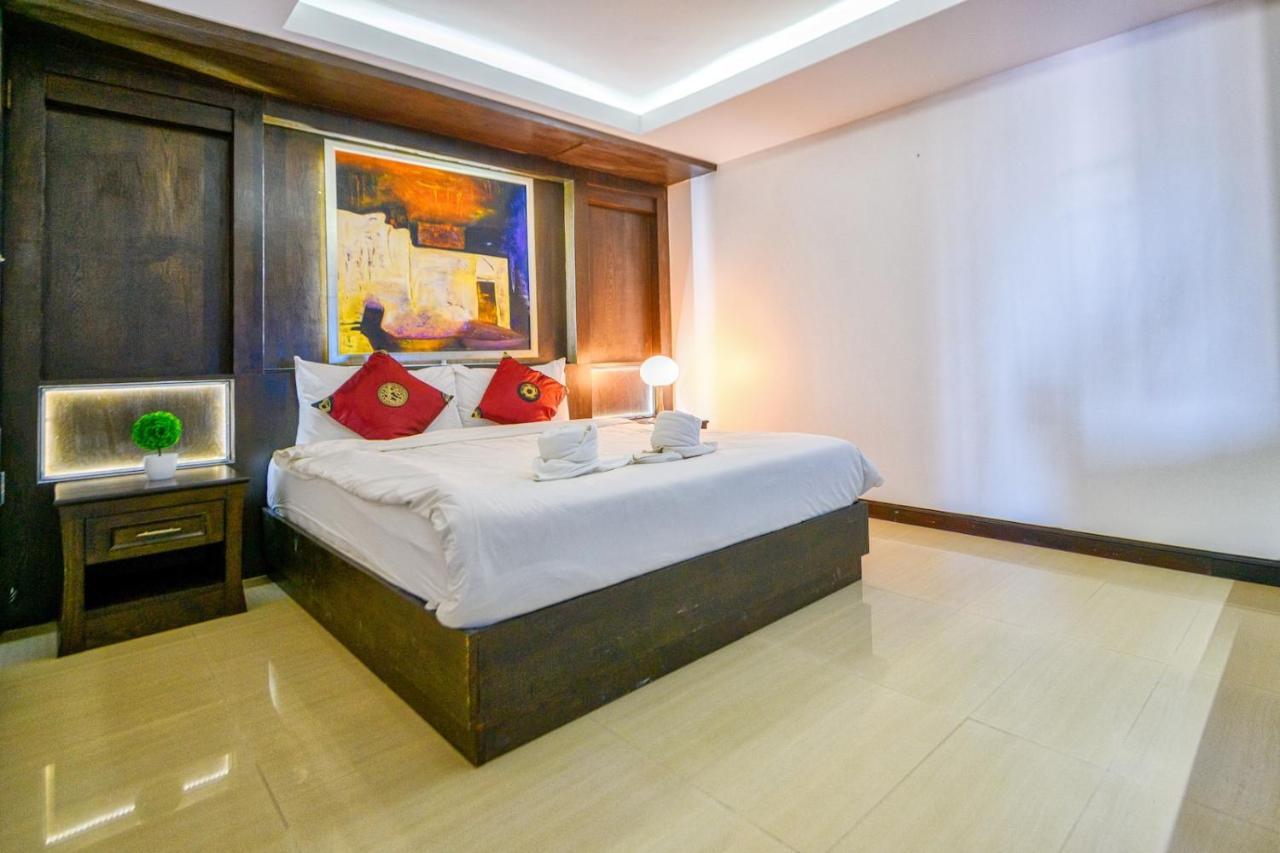 Aparthotel Royal Hill And Condotel *
