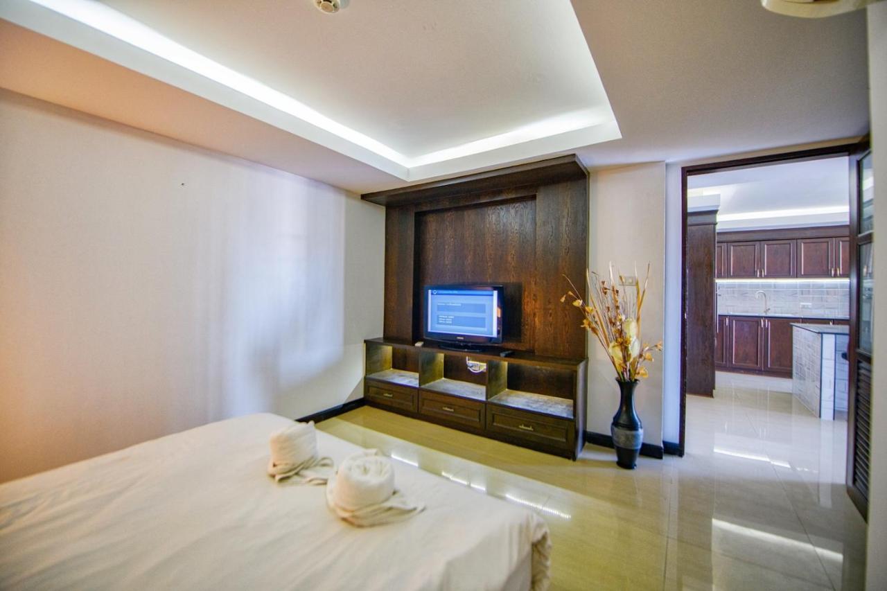 Royal Hill And Condotel Pattaya